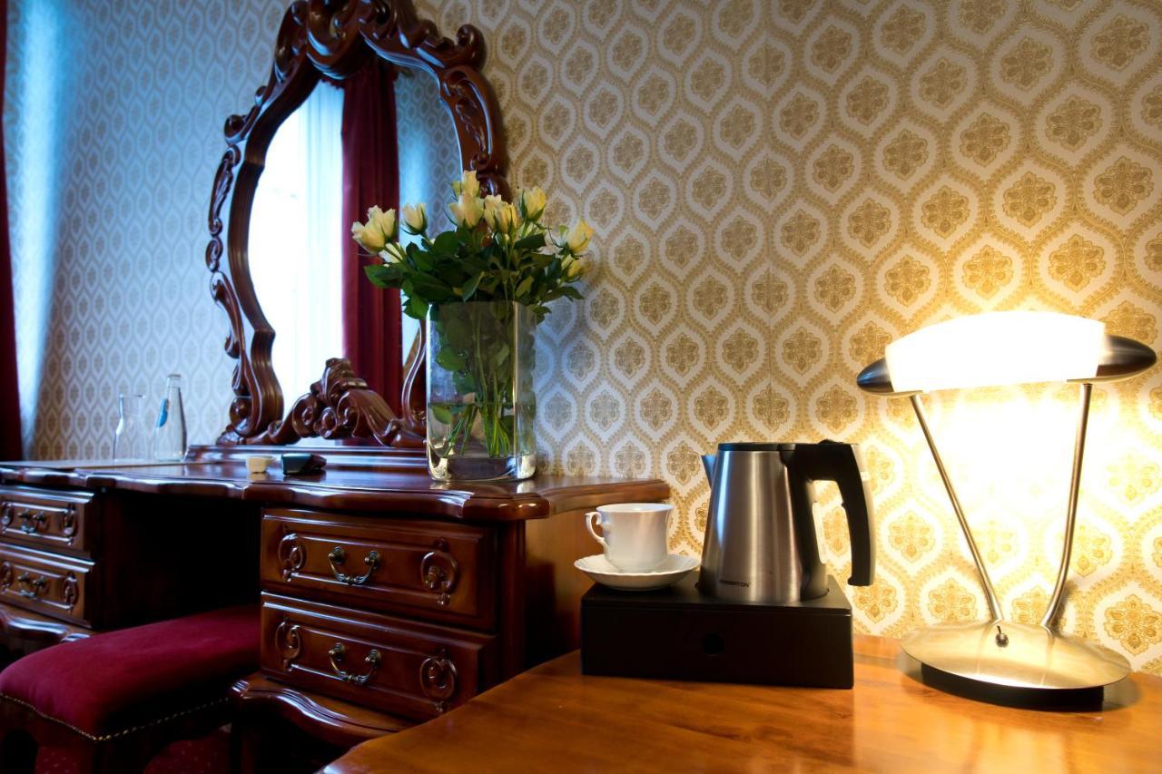 Hotel Campari Góra Motyczna Buitenkant foto