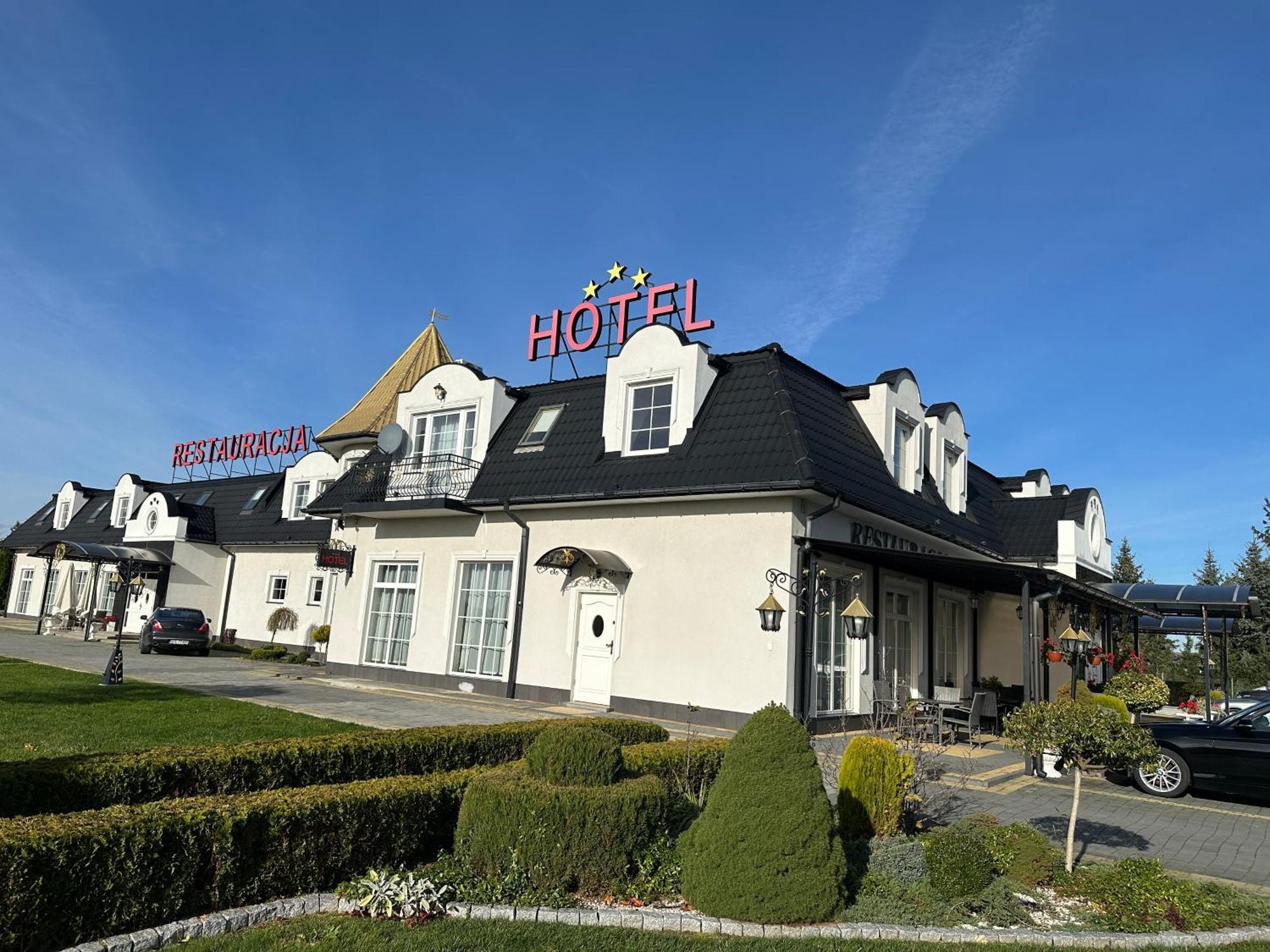 Hotel Campari Góra Motyczna Buitenkant foto