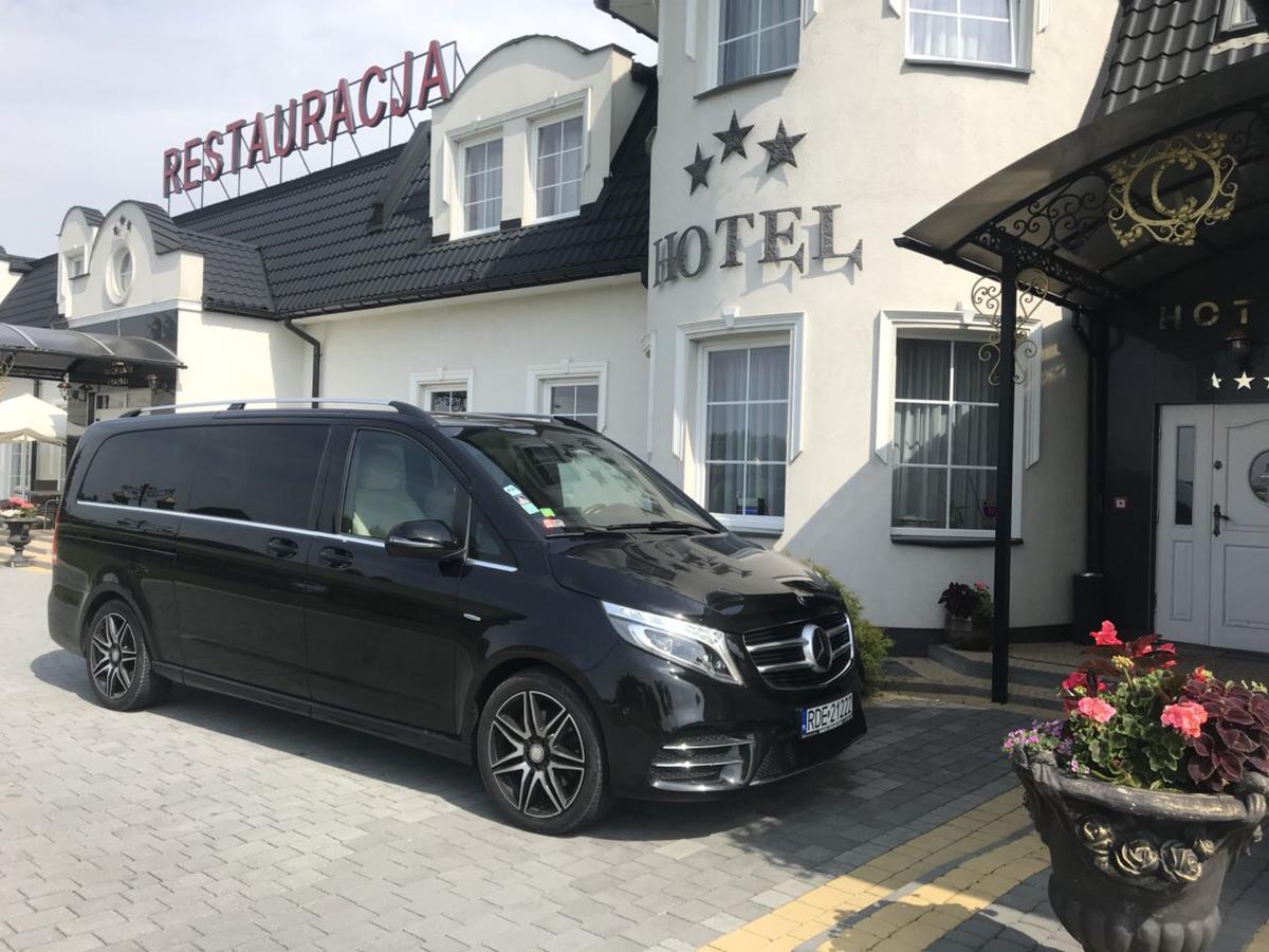 Hotel Campari Góra Motyczna Buitenkant foto