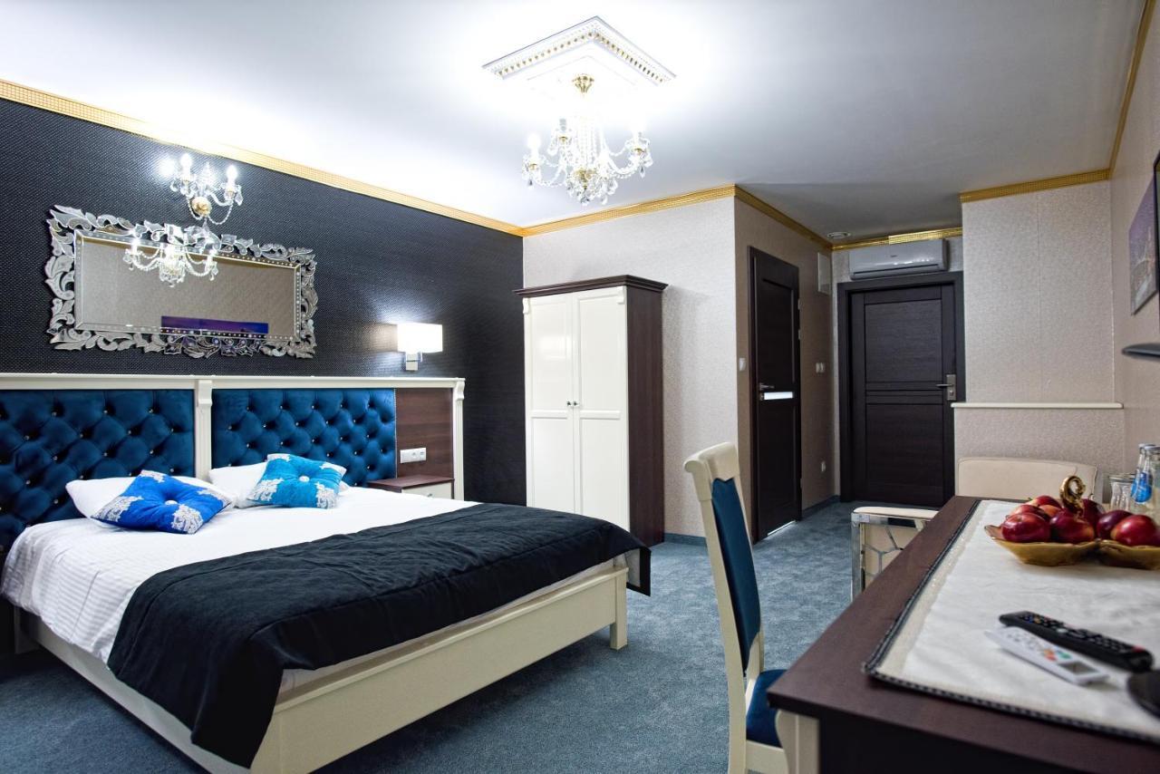 Hotel Campari Góra Motyczna Buitenkant foto